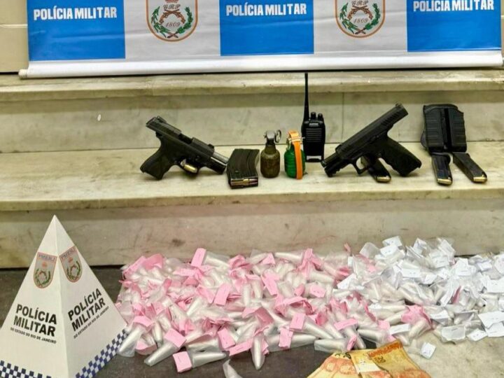 Polícia Militar apreende armas, drogas e granadas em grande operação no Centro de Niterói
