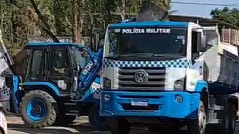 Polícia Militar intensifica ofensiva e remove 10 toneladas de barricadas em Guaxindiba, São Gonçalo