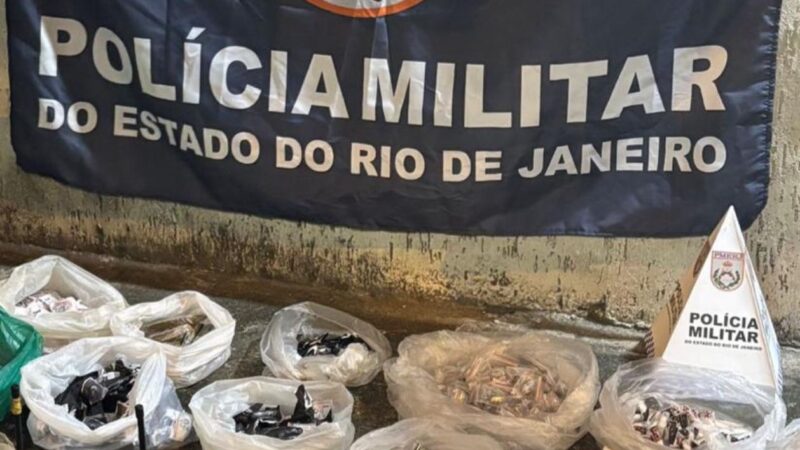 Polícia Militar estoura ponto do tráfico e apreende grande quantidade de drogas na Amendoeira, em São Gonçalo!