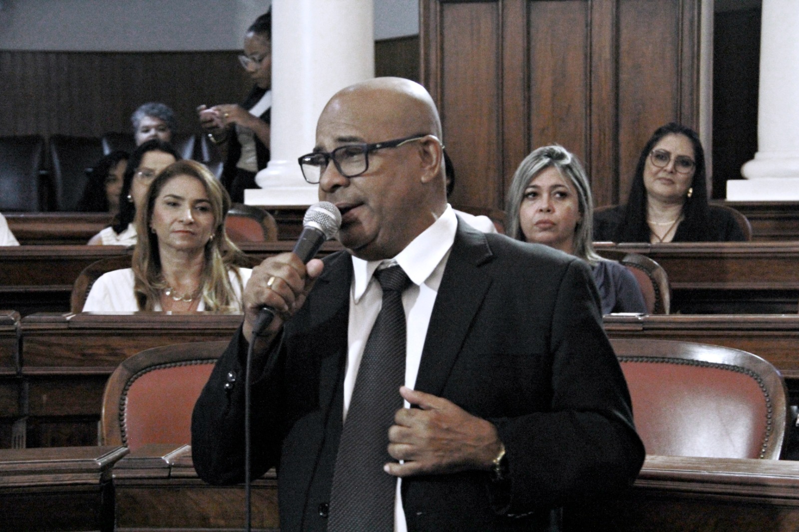 Projeto de Romério Duarte institui o Dia dos Trabalhadores e das Trabalhadoras no calendário oficial de Niterói