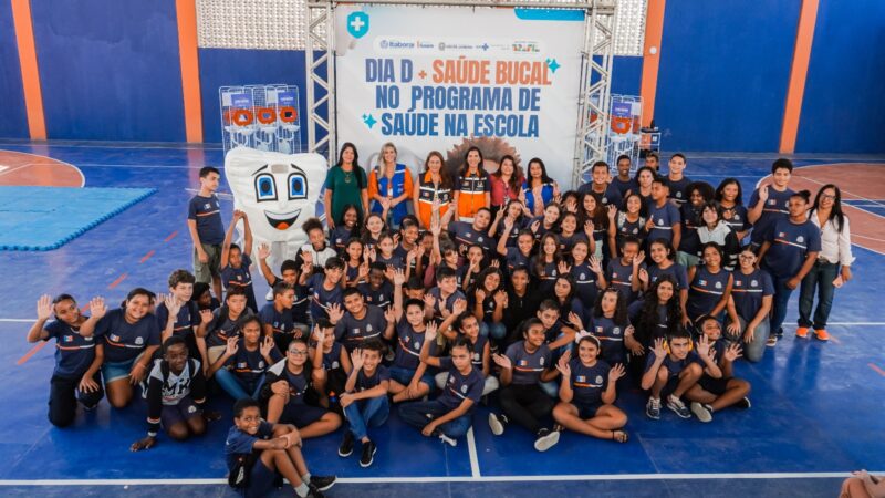 Itaboraí realiza Dia D da Saúde Bucal em escola municipal com atendimento a centenas de alunos