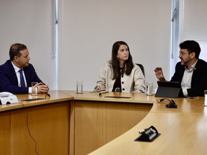 Prefeito de Niterói conversa em Brasília sobre cooperação para o Vida Nova No Morro