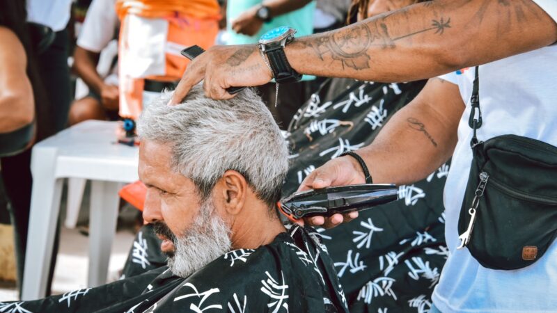 Prefeitura de Itaboraí leva serviços de saúde, beleza e cidadania para moradores de Manilha