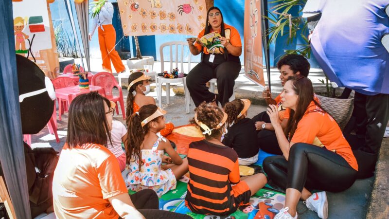 Prefeitura de Itaboraí realiza ação lúdica no Maio Laranja para alertar sobre o combate ao abuso e à exploração sexual infantil