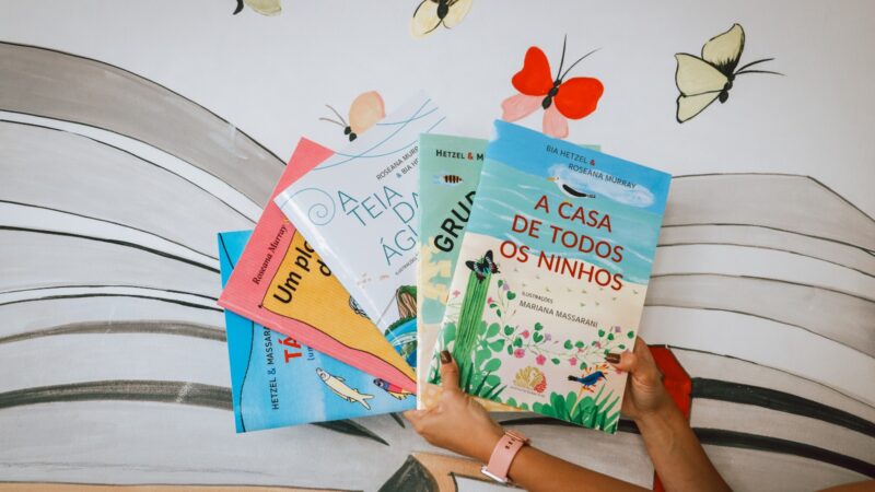 Rede Municipal de Ensino de Itaboraí recebe quase 5 mil livros do Instituto Coral Vivo