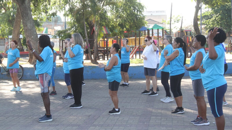 Gonçalenses realizam aulas gratuitas de Tai Chi Chuan na Trindade