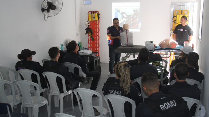 Guardas municipais participam de curso de treinamento em primeiros socorros no Maio Amarelo