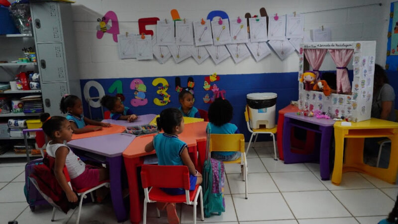 Meio Ambiente e Educação incentivam reciclagem junto aos alunos da rede municipal