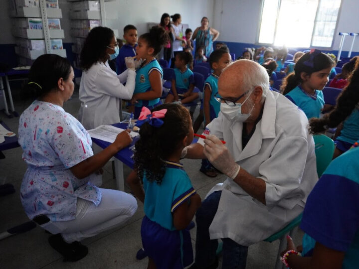  São Gonçalo faz Dia D de saúde bucal nas escolas da rede municipal