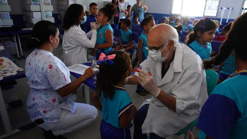  São Gonçalo faz Dia D de saúde bucal nas escolas da rede municipal