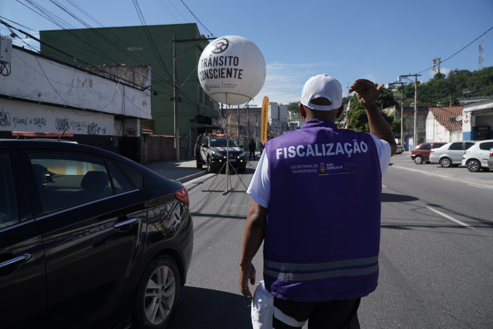 São Gonçalo realiza blitz educativa no trânsito para conscientizar motoristas