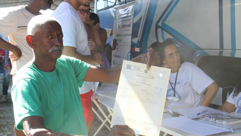 Gonçalenses participam de ação para erradicação do sub-registro