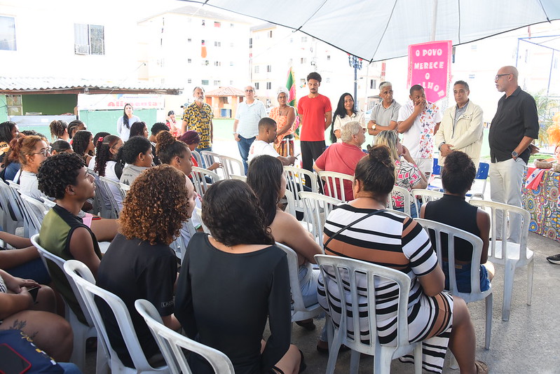 Prefeitura de Maricá apoia projeto de capacitação para jovens em comunidades do Minha Casa, Minha Vida