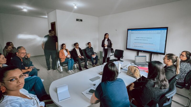 Controladoria Geral do Município segue com o programa “CGM Presente” e realiza visita técnica à Secretaria Municipal de Educação