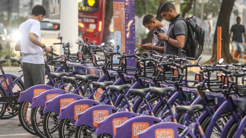Programa NitBike bate marca de 1 milhão de viagens entre adultos e mais de 800 mil com as bikes mirins