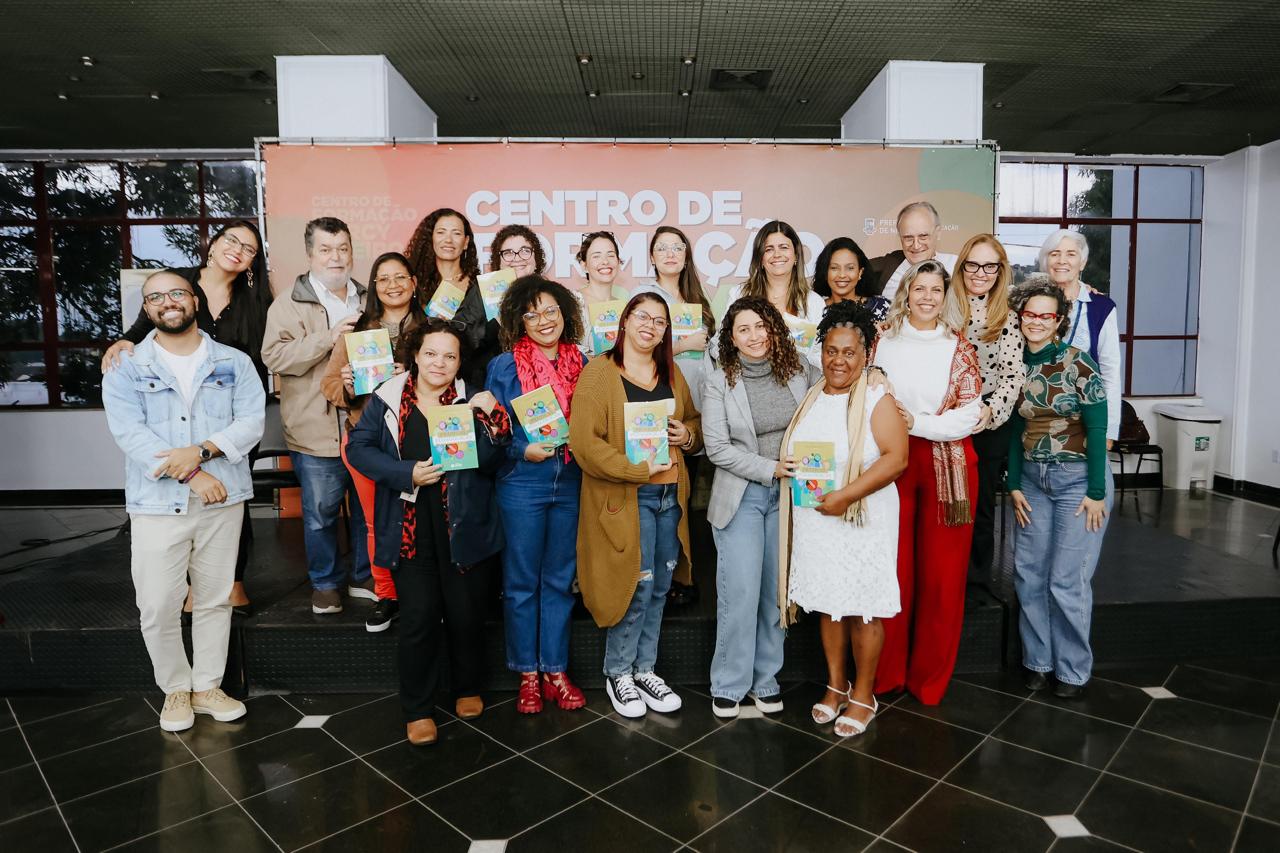 Prefeitura de Niterói inaugura Biblioteca das Educadoras no Centro de Formação Darcy Ribeiro