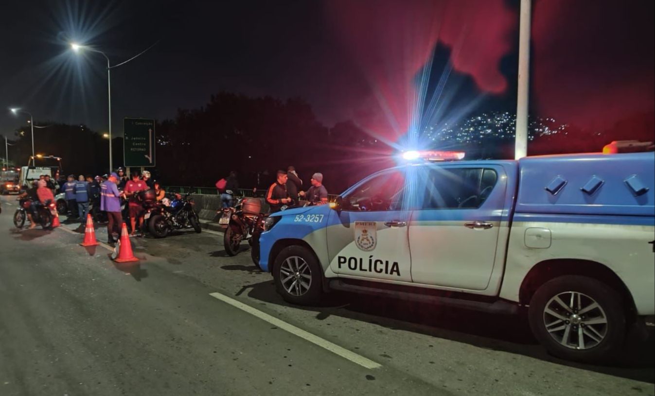 Operação contra rolezinhos resulta em remoções e autuações no Barreto, em Niterói