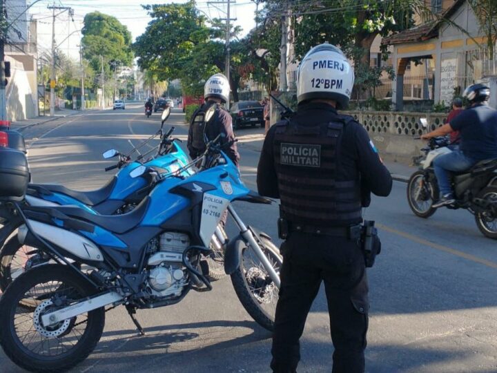 Operação integrada de trânsito remove nove veículos no Barreto, em Niterói
