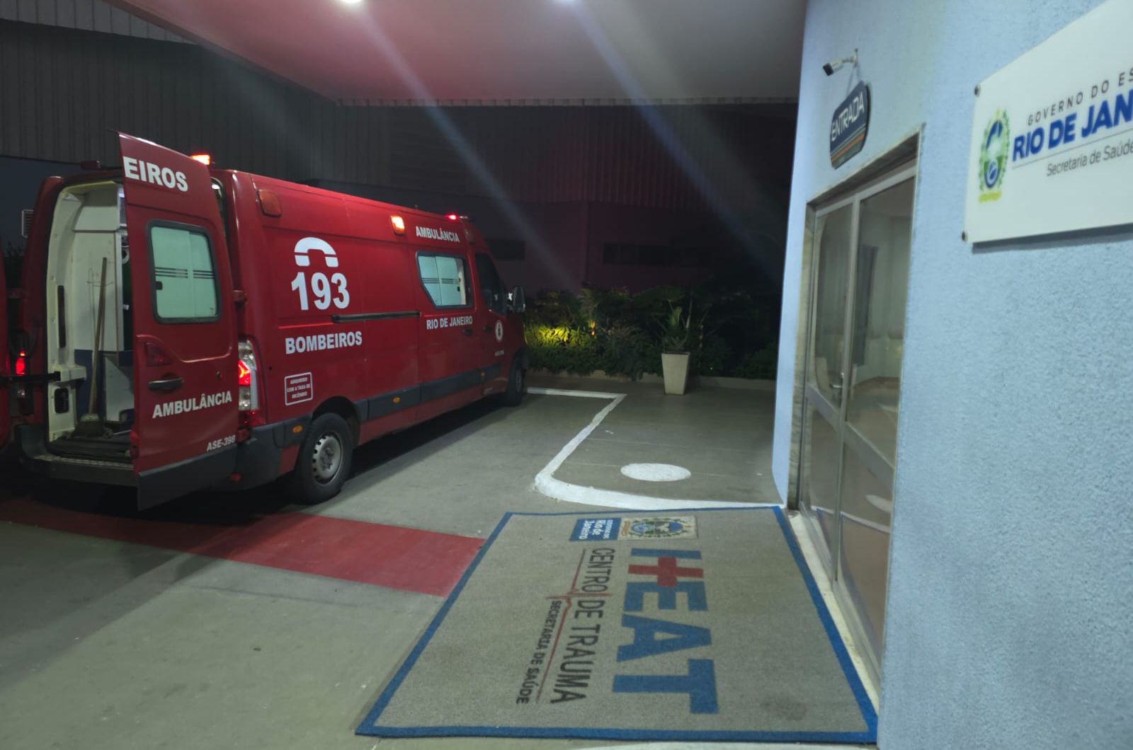 Emergência lotada em tempo recorde: Em apenas 12 horas, 47 vítimas de acidentes com moto lotam o HEAT, em São Gonçalo