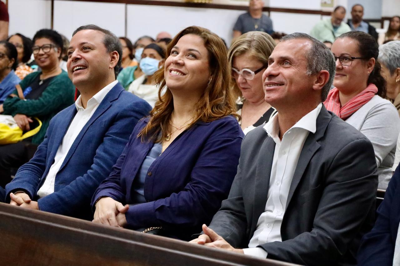 Prefeito de Niterói participa de missa em celebração a São João Batista, padroeiro da cidade