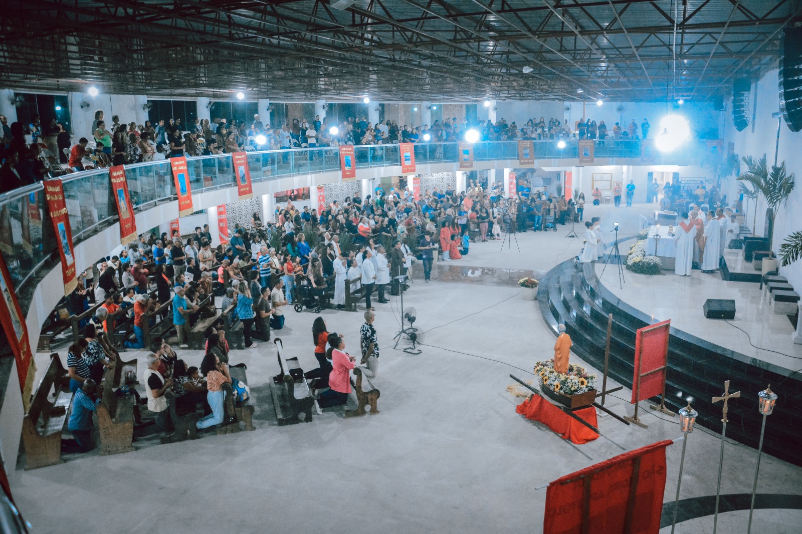 Sertanejo anima a segunda noite da Festa de São Pedro em Venda das Pedras