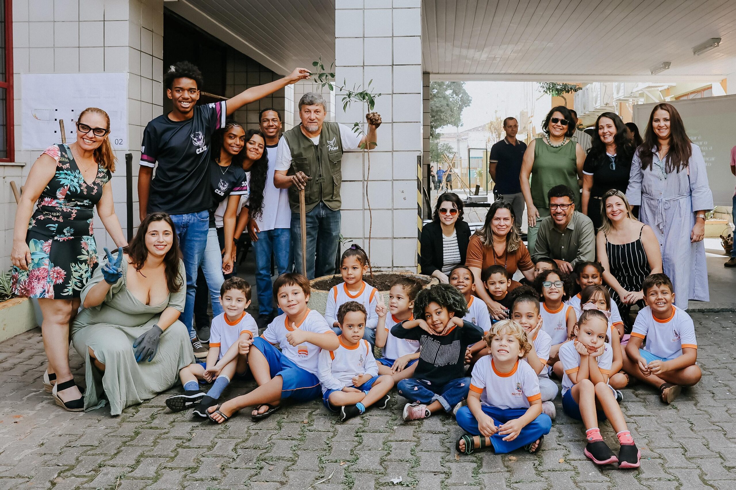 Niterói aposta na relação da infância com a natureza e lança o programa Recriar