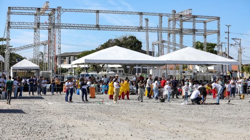 5º Campeonato Maricaense de Foguetes mobiliza alunos da rede municipal, na Barra