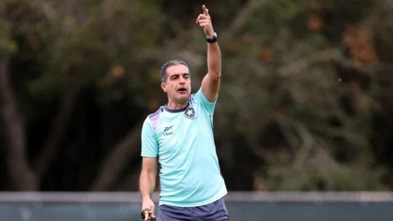 Botafogo tem apenas uma dúvida para estreia no Super Mundial; veja a provável escalação