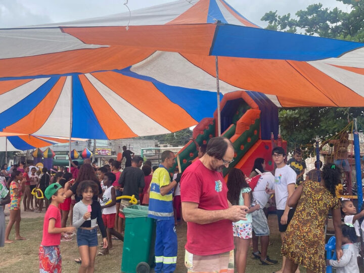 Caravana de Arte e Lazer promove manhã de diversão gratuita para crianças de Itaúna