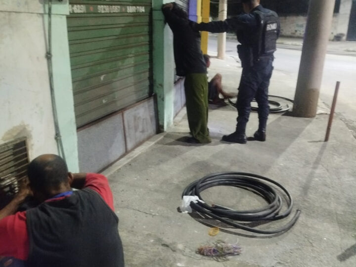 Guarda Municipal de São Gonçalo prende trio em flagrante durante furto de cabos no Centro