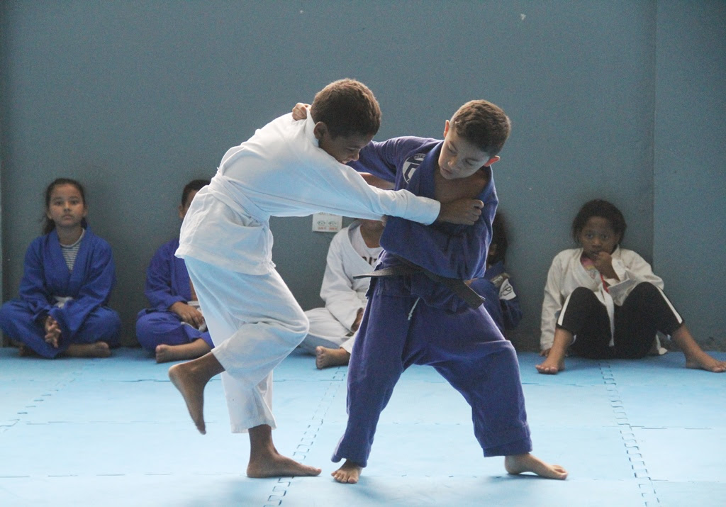 ‘Esporte em Ação’ garante aulas gratuitas de Judô no Mutondo