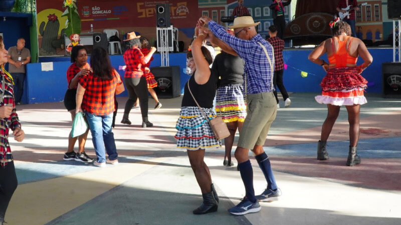 Festa Junina promove integração entre os núcleos do Projeto Qualidade de Vida e Longevidade 