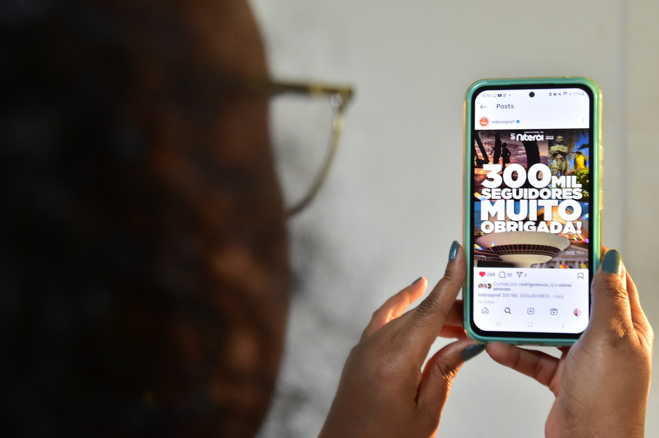 Prefeitura de Niterói alcança 300 mil seguidores no Instagram e se consolida como referência de engajamento digital no Brasil