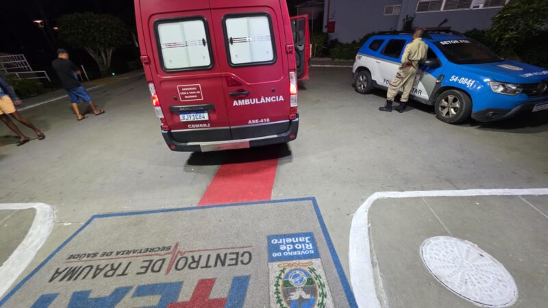 Jovem é baleado nas duas mãos por traficantes do Itauna e levado ao Hospital Alberto Torres