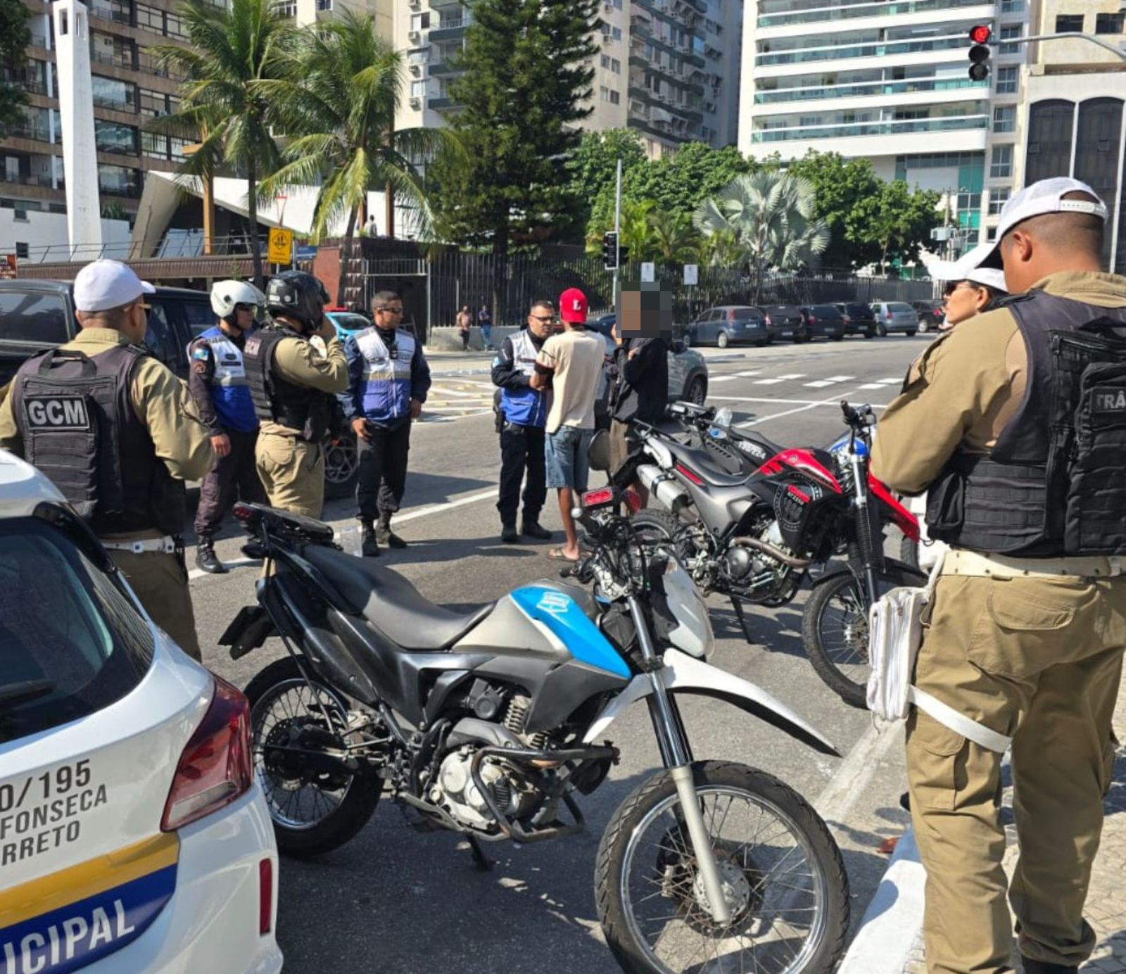 Dupla é detida após perseguição com apoio da Guarda Municipal e PM em Niterói