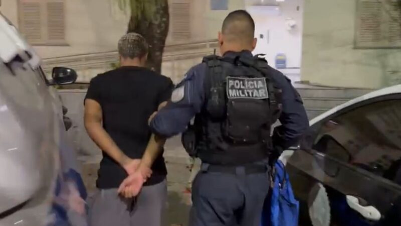 Ação do 12º BPM no Cantagalo resulta em apreensão de drogas e equipamento de comunicação