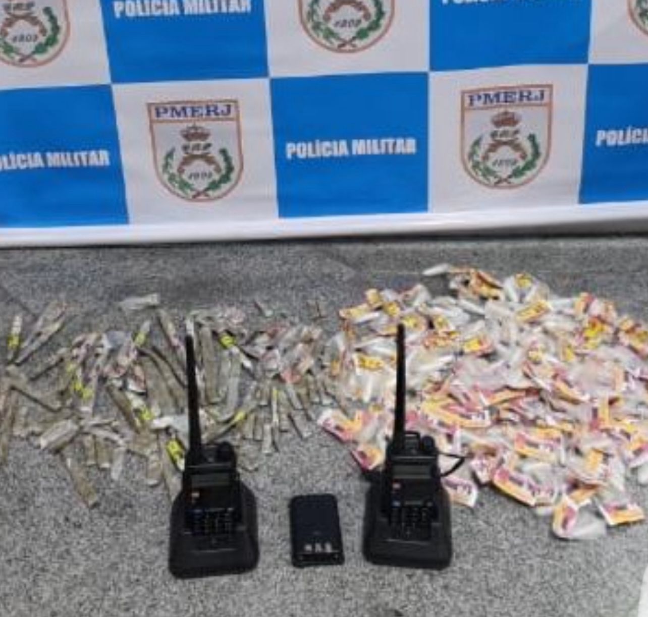 Adolescente é apreendido por tráfico de drogas na Comunidade Boa Esperança, em Itaipu