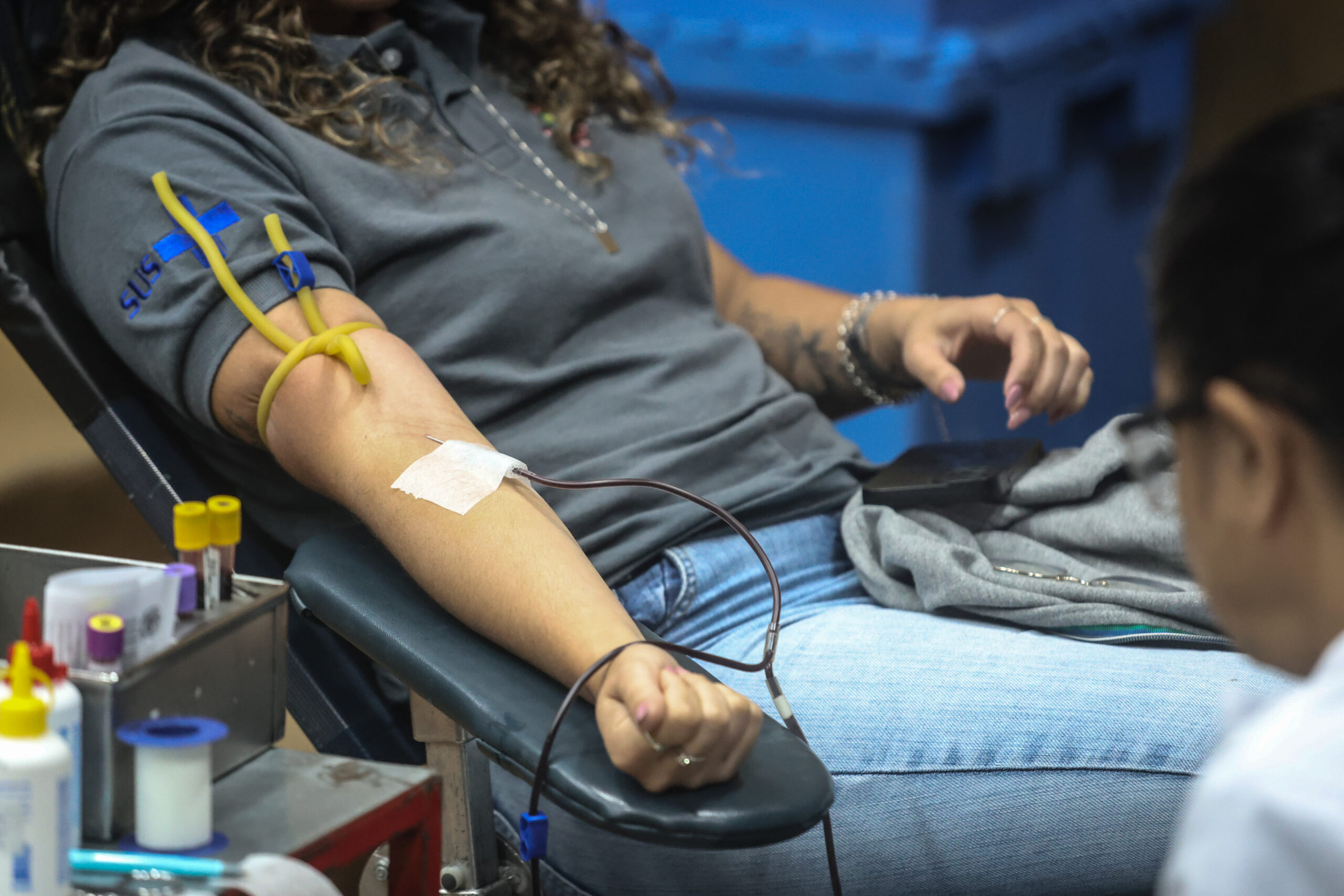 Campanha de doação de sangue mobiliza solidariedade no Hospital Carlos Tortelly