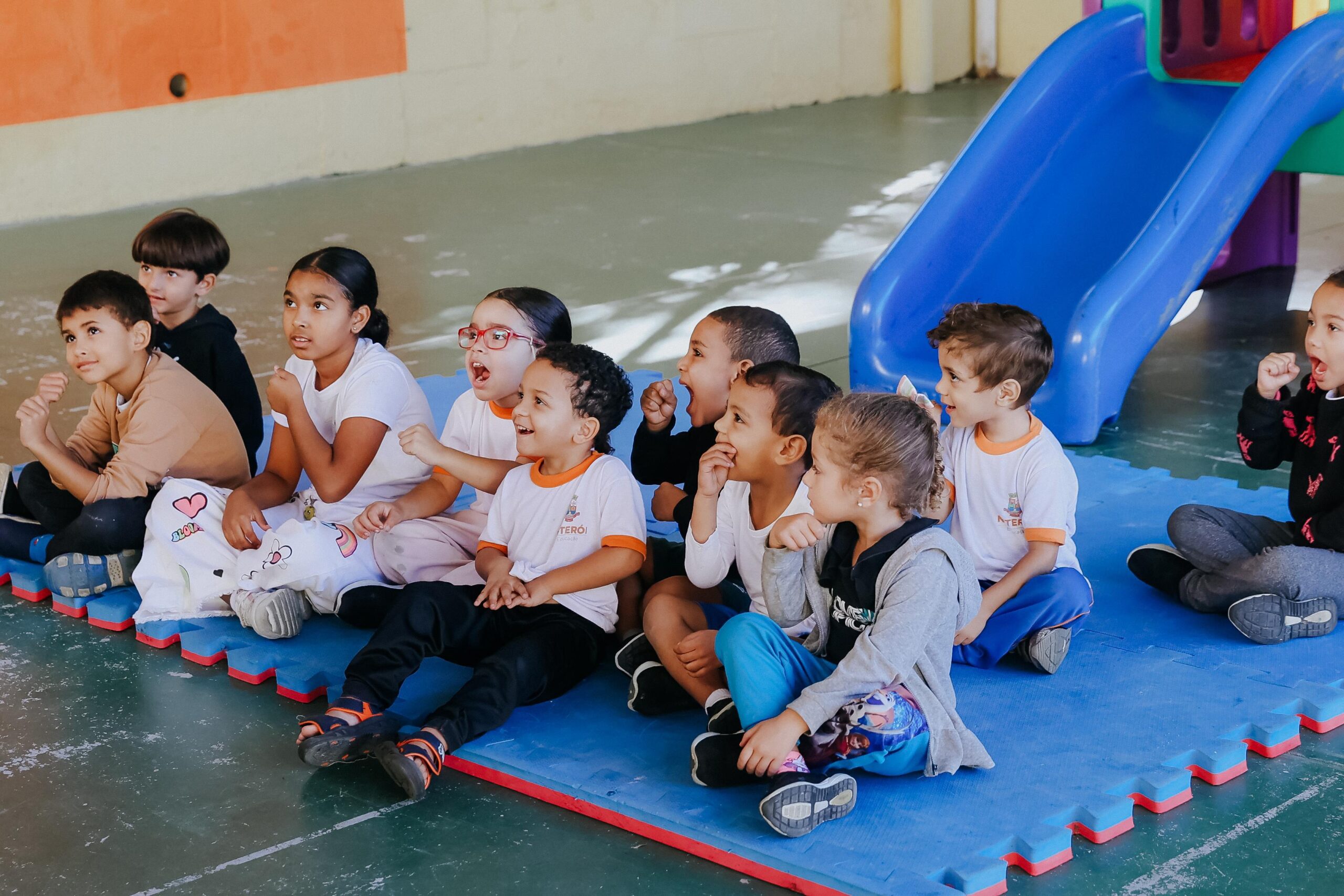 Cerca de 640 crianças participam desta edição do “Tô de Férias na Escola”, em Niterói