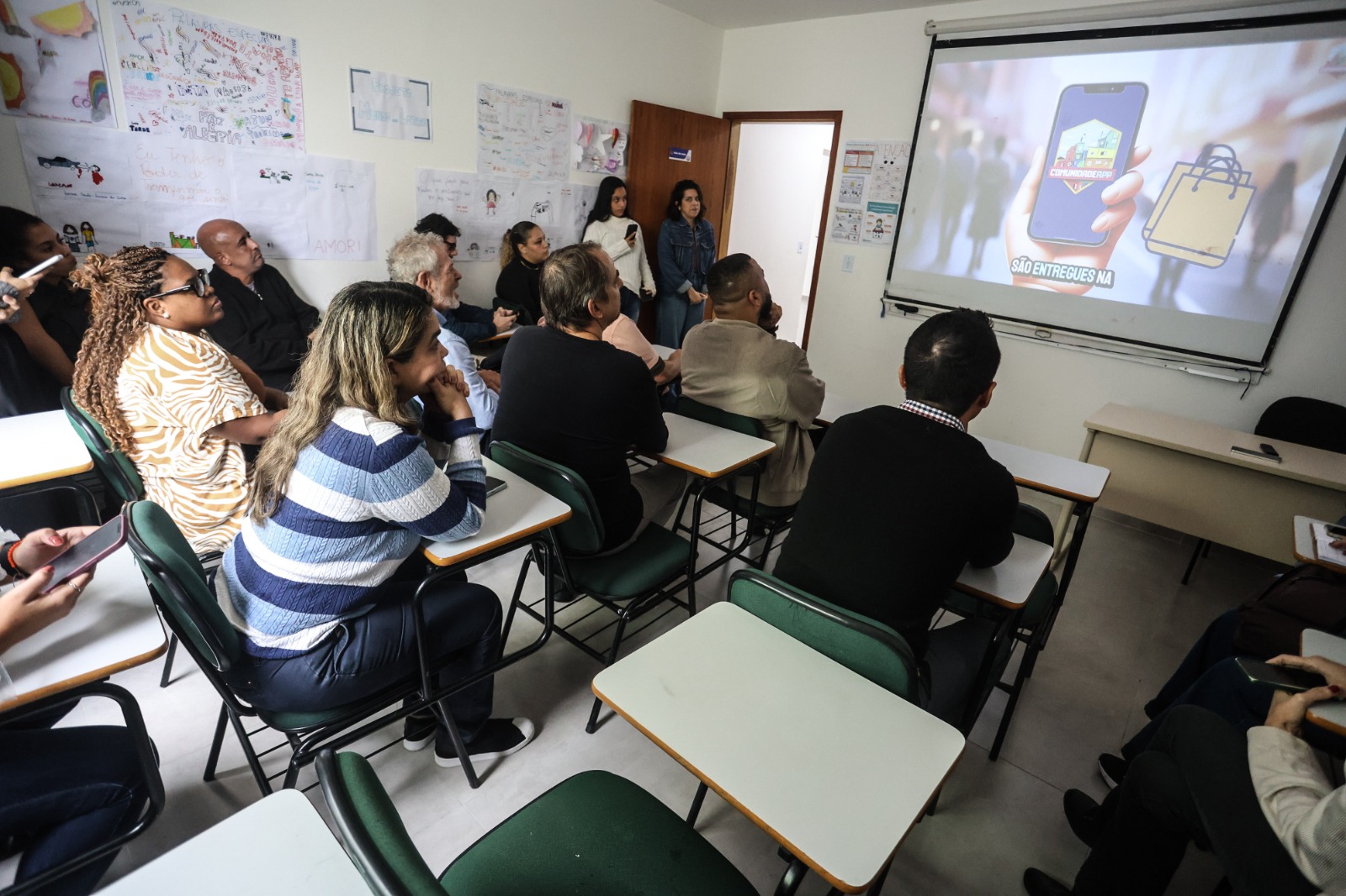 Equipe do BID conclui visita de cooperação técnica para o “Vida Nova no Morro”