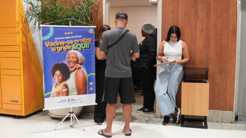São Gonçalo investe em vacinação itinerante em lugares com aglomerações 