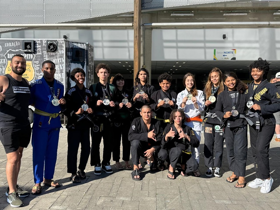 São Gonçalo leva diversos atletas para campeonato internacional de jiu-jítsu