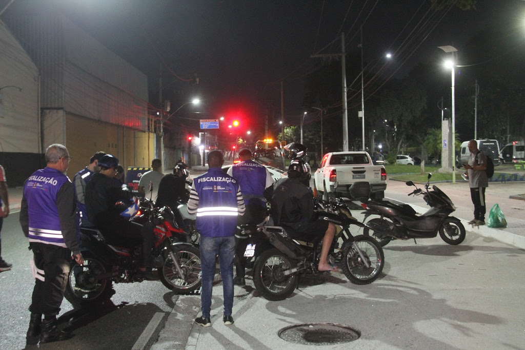 Tolerância Zero realiza mais de 300 abordagens nesta semana em São Gonçalo