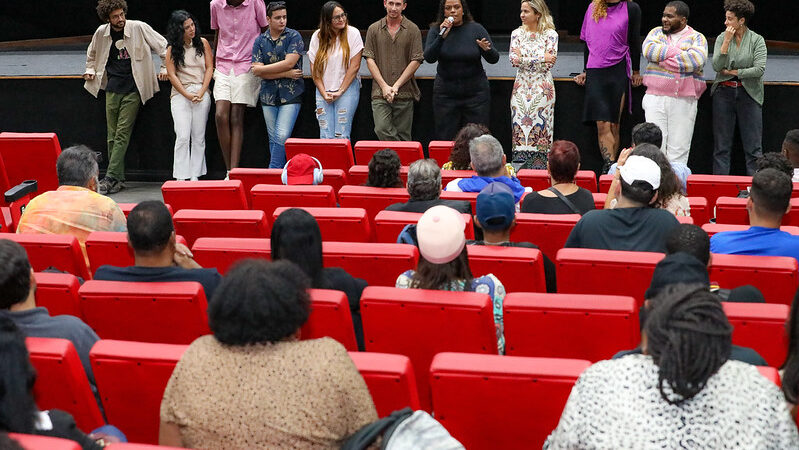 Mostra Novo Cine Latinoamericano emociona público com produções de estudantes de Maricá no Cine Henfil