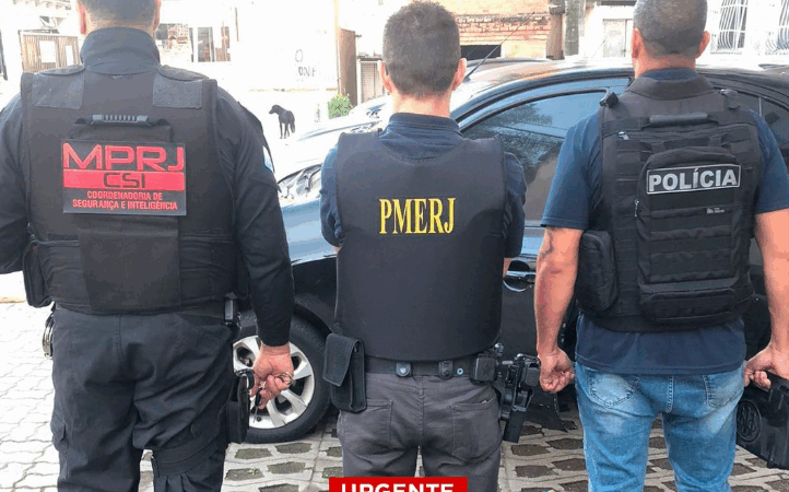GAESP/MPRJ cumpre mandados de prisão contra policiais que achacavam comerciantes em Belford Roxo