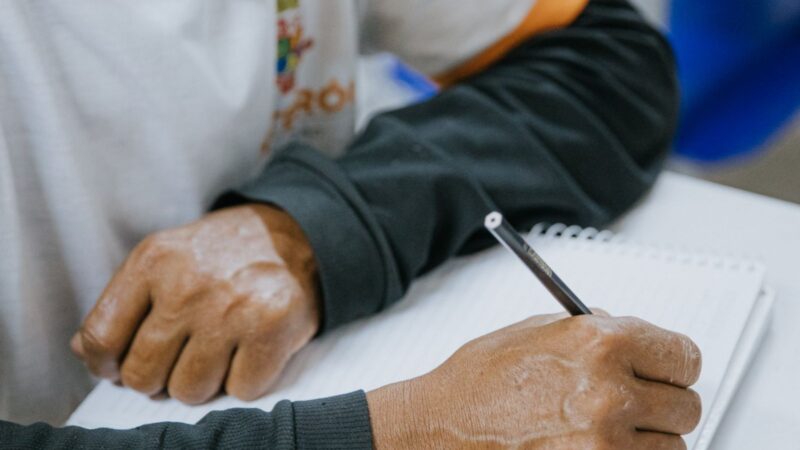 Niterói lança programa de educação para pessoas em situação de rua