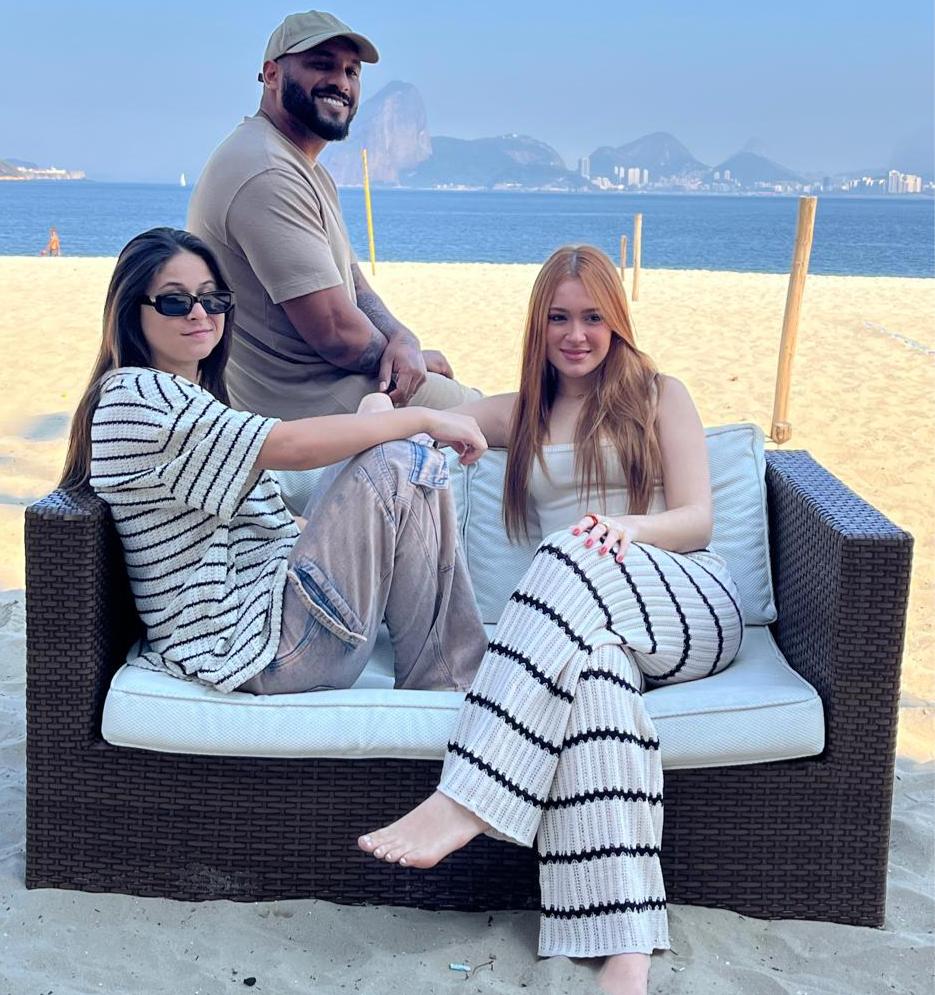 Agatha Félix e duo Almar lançam clipe de “Vontade de Ficar” gravado em Niterói