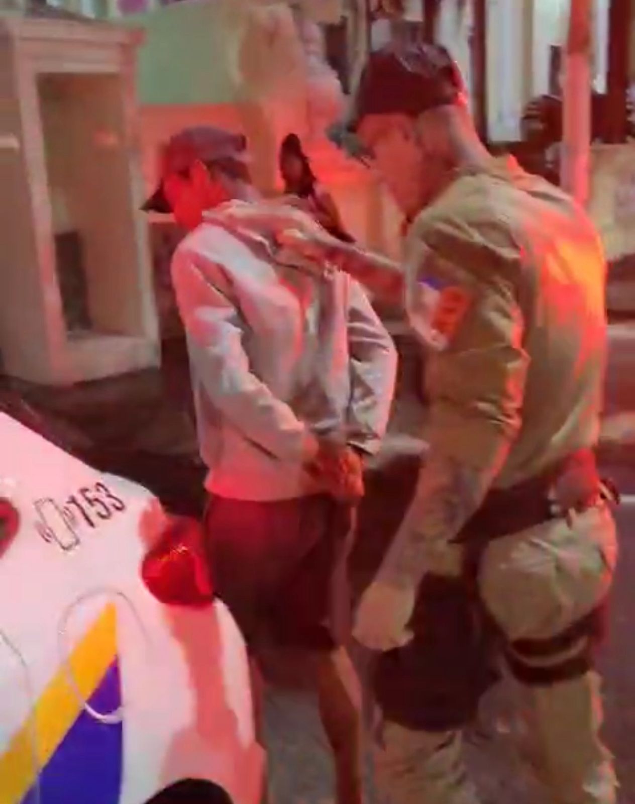 Guarda Municipal prende homem em flagrante por furto de energia no Horto do Fonseca, em Niterói