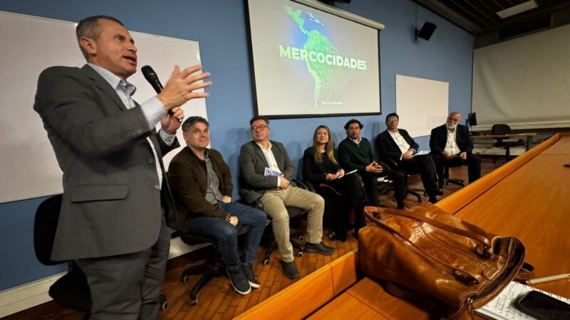 Felipe Peixoto participa de encontro na Colômbia e se prepara para assumir liderança na Rede Mercocidades