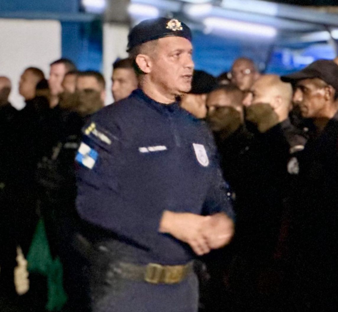 Coronel do 12º BPM presencia fuga de ladrão e comanda cerco que resulta em prisão em Niterói